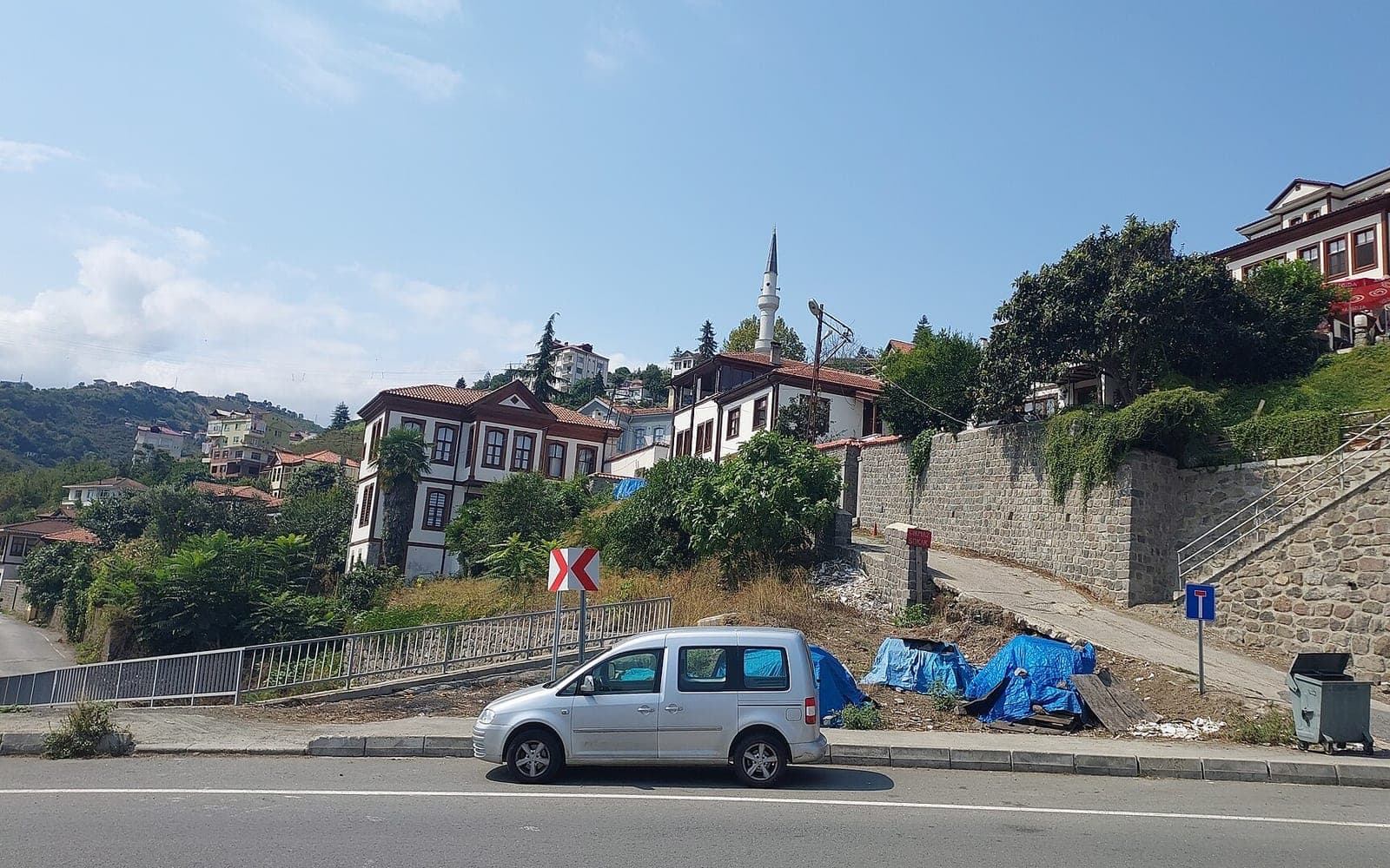 Akçaabat Orta Mahalle tarihi evleri