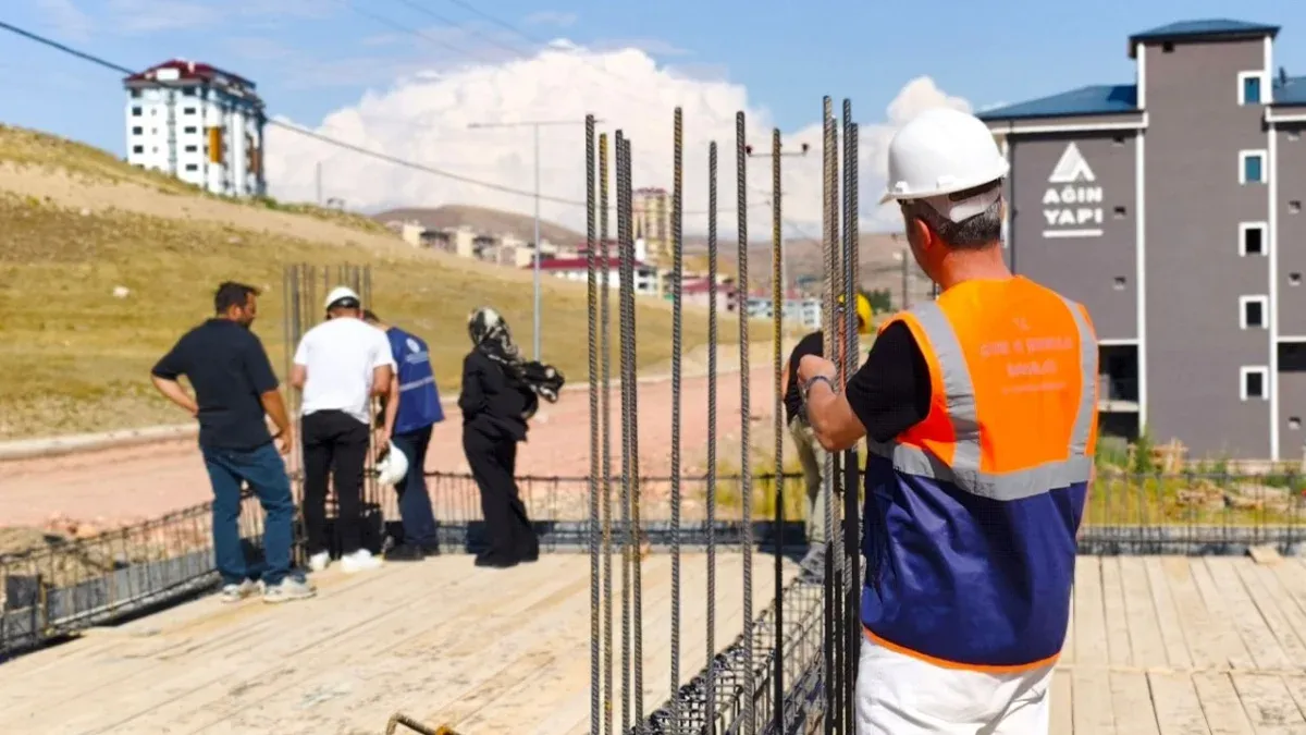 Bayburt’ta şantiye denetimleri aralıksız devam ediyor