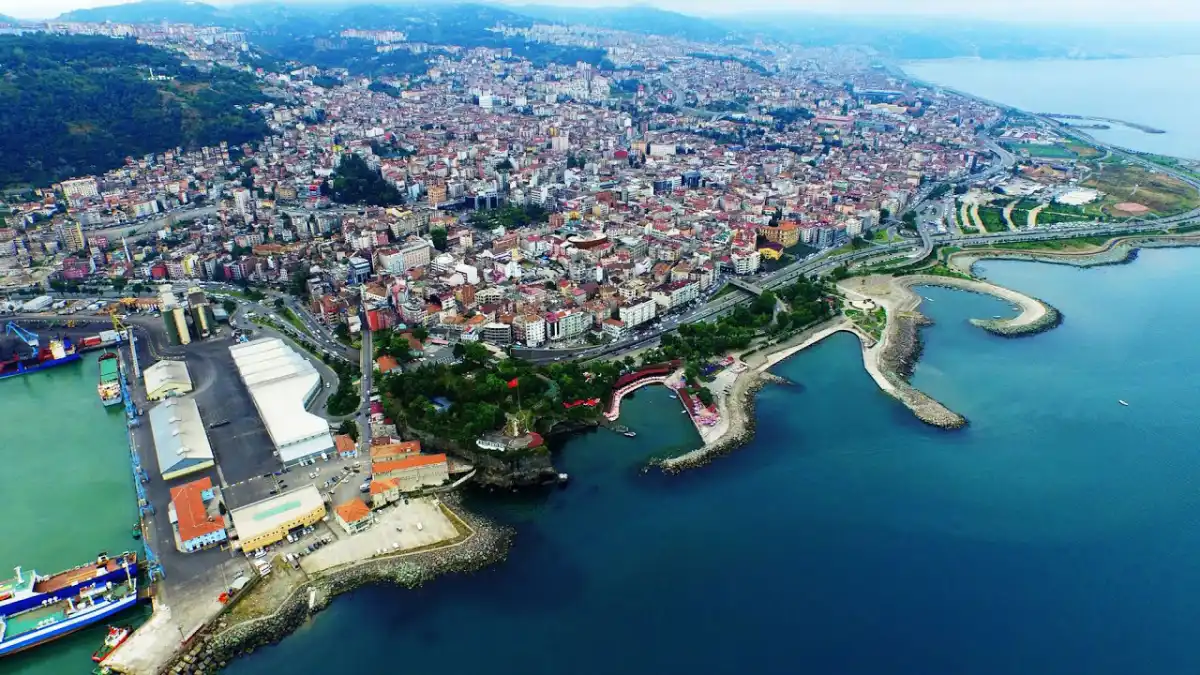 Bulutların Üstünde Bir Doğa Mirası: Trabzon’un Yaylaları, Gölleri ve Mağaraları