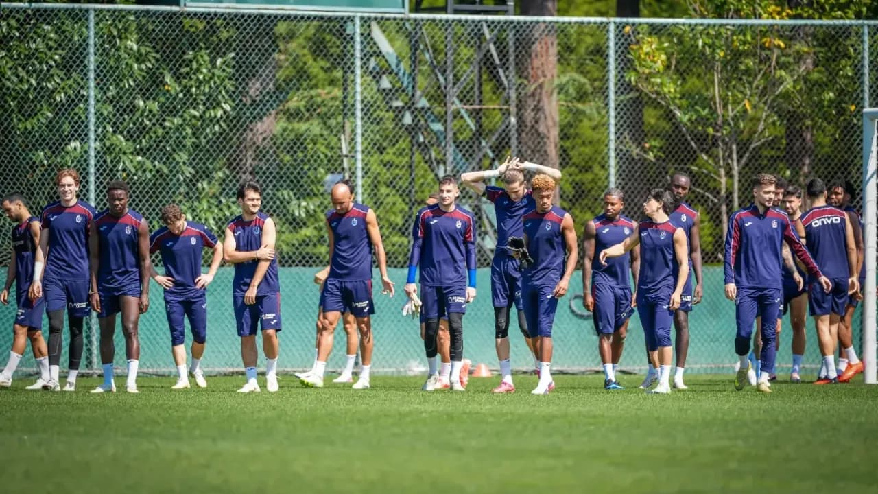 Trabzonspor, Gençlerbirliği maçı öncesi son antrenmanı tamamladı