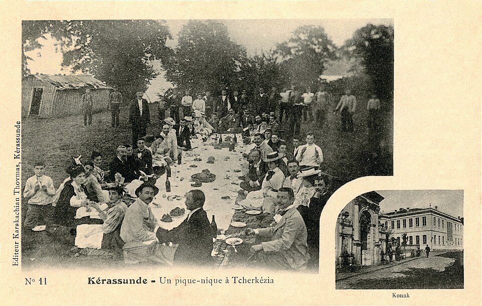 Kerassunde Picknick at Tcherkezia