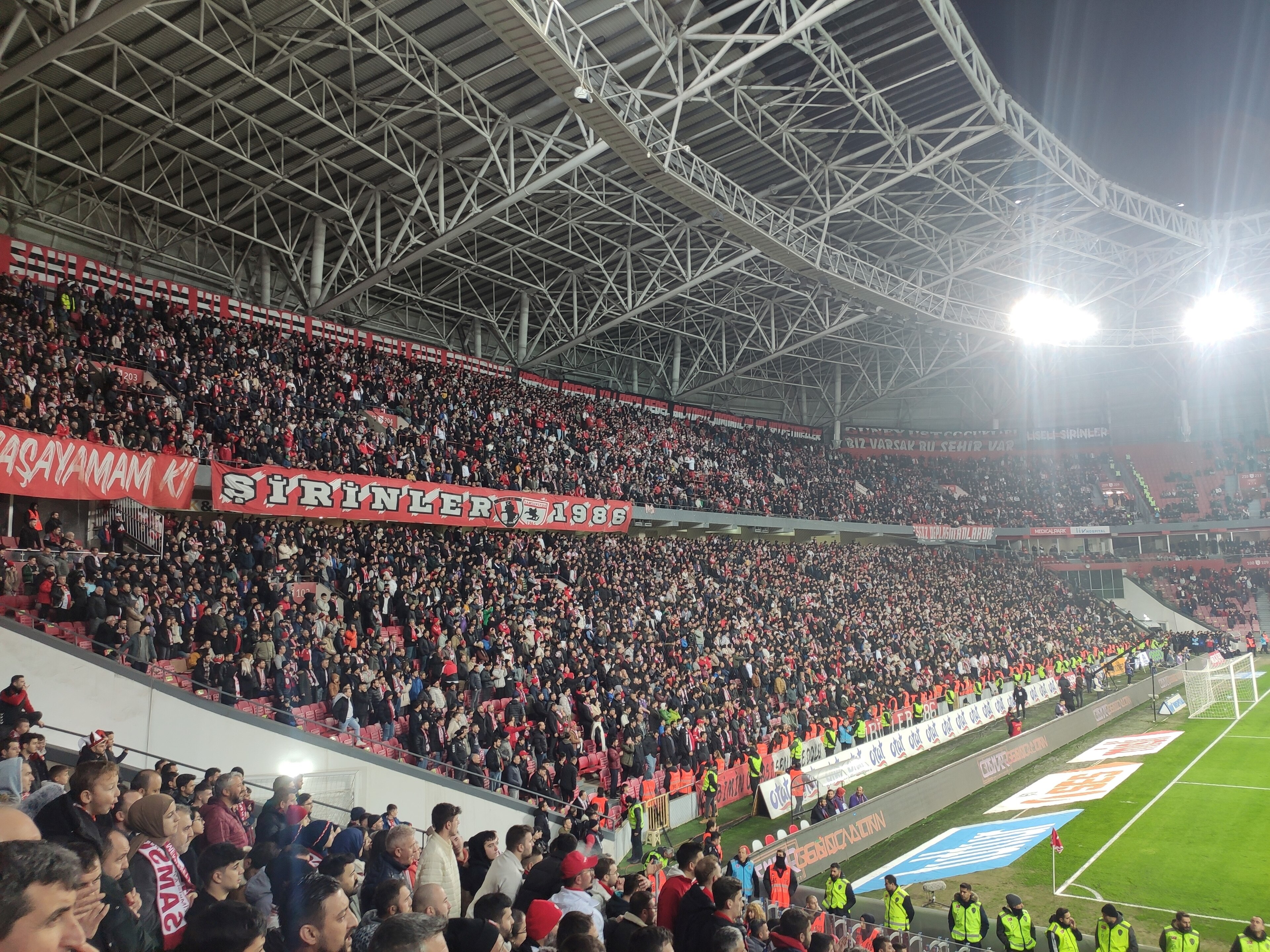 Samsunspor Trabzonspor maçı (4.1.) Şirinler