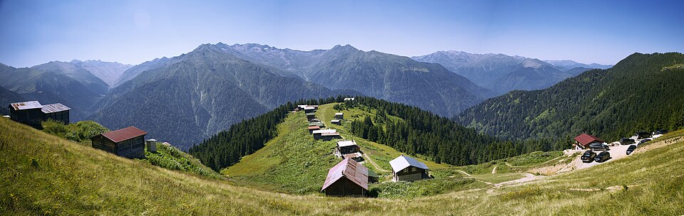 Çamlıhemşin Pokut Plateau Panoramic View